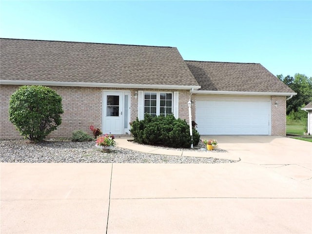 3105 Stoneridge Ct, Danville, IL 61832 - photo 1