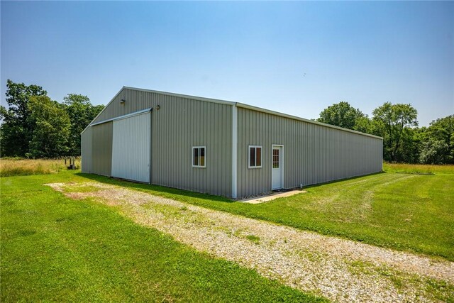 5446 N 1700th St, Dieterich, IL 62424 - view of pole building featuring a lawn and driveway