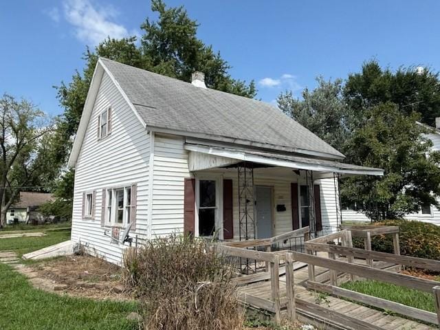 1102 N Bowman Ave, Danville, IL 61832 - photo 1