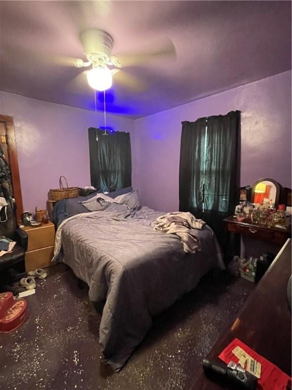 bedroom featuring ceiling fan