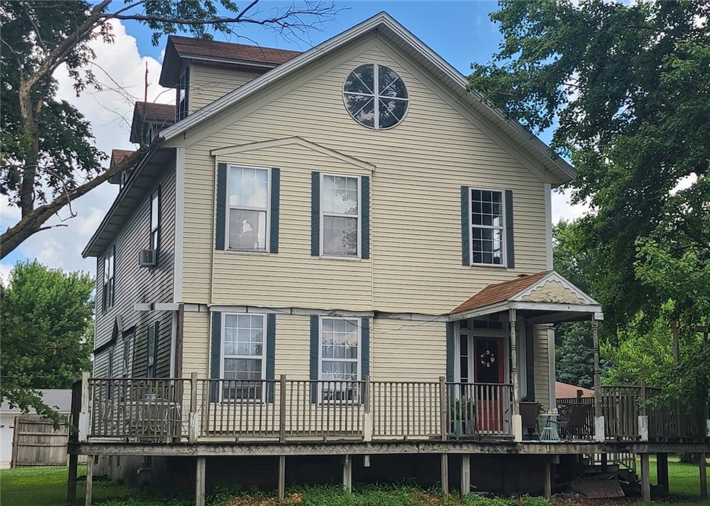114 Bodman St, Cerro Gordo Township, IL 61855 - view of front of house featuring a wooden deck