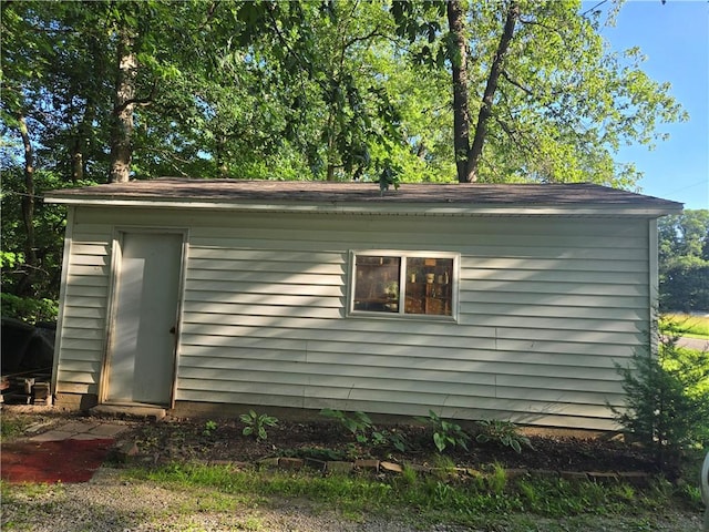 14317 N 920 E Rd, Fairmount, IL 61841 - view of property exterior with an outdoor structure