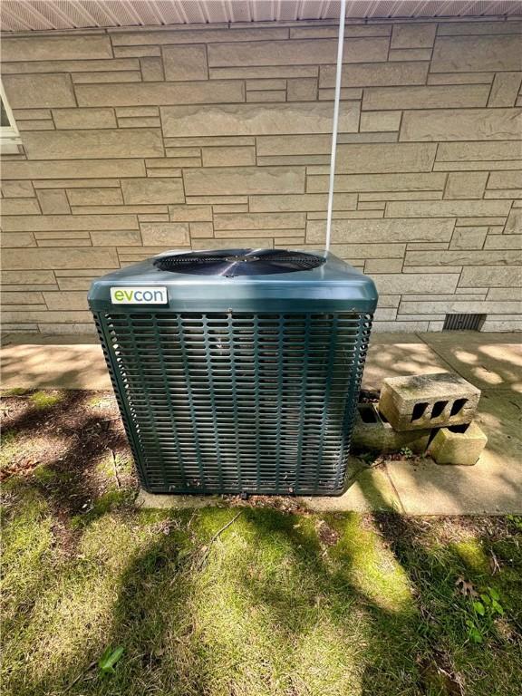 1712 Southdale Dr, Mattoon, IL 61938 - exterior view of a central air condition unit