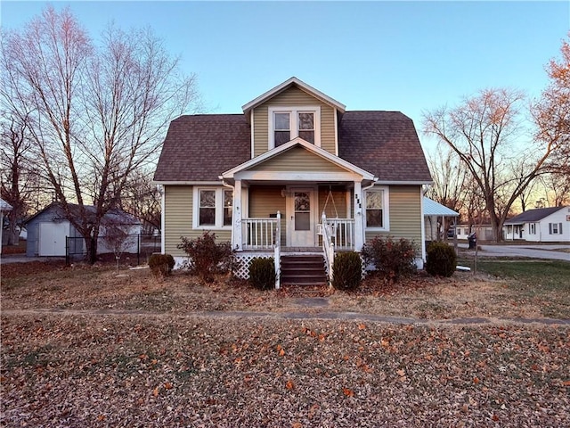 view of front of property featuring a porch