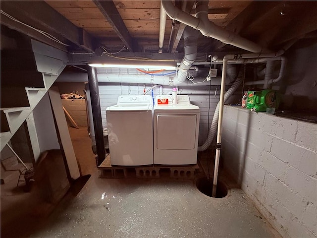 basement featuring washer and dryer