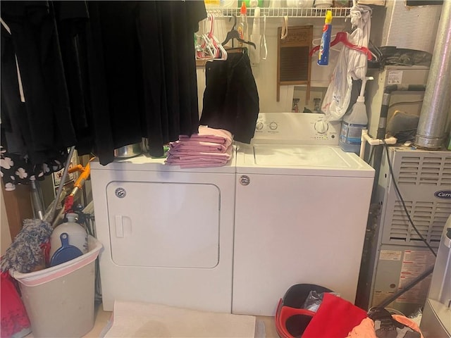 laundry room featuring washing machine and dryer