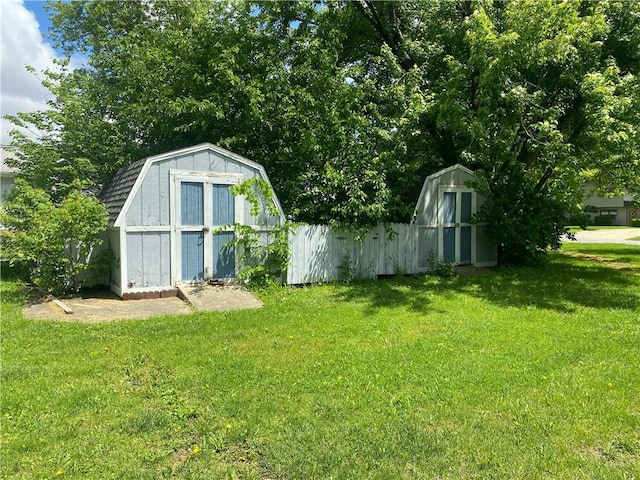 303 S Pine St, Pana, IL 62557 - view of shed
