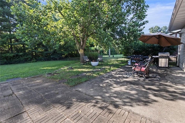 309 Santa Barbara Dr, Effingham, IL 62401 - wooden deck with a patio area and view of scattered trees