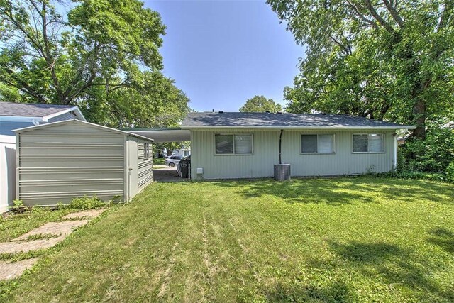 1951 King Arthur Dr, Decatur, IL 62526 - photo 13