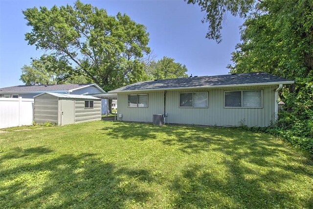 1951 King Arthur Dr, Decatur, IL 62526 - photo 14
