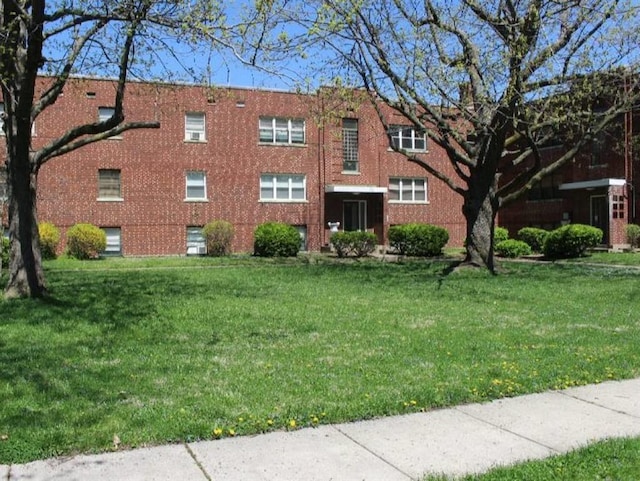 view of building exterior