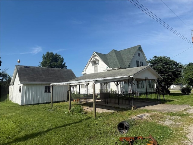 208 N Charles St, Beecher City, IL 62414 - view of front of home with a carport