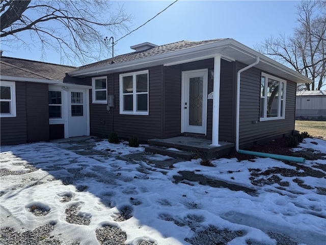 view of front of property