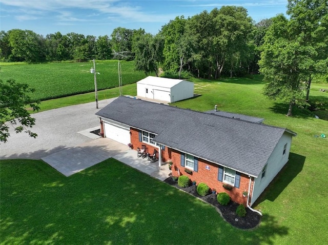 31508 1800 E Rd, Rossville, IL 60963 - aerial view of property and surrounding area with a tree filled landscape