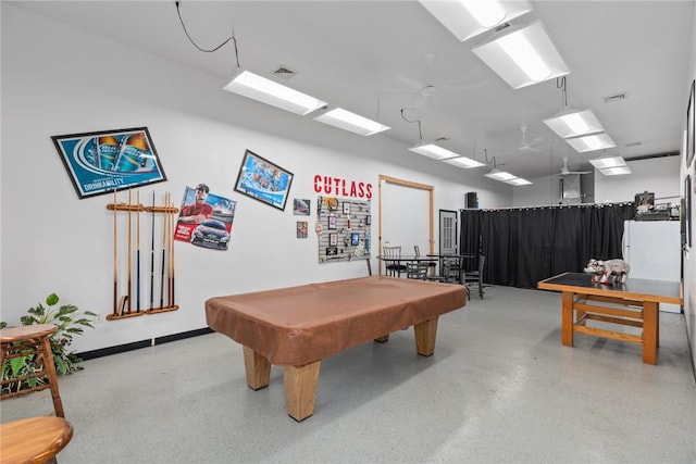 14480 N 1025th St, Effingham, IL 62401 - recreation room with speckle patterned floor and billiards