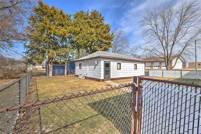 342 Cox St, Forsyth, IL 62535 - photo 20