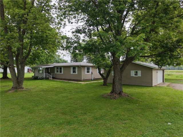 100 N Dodson St, Pana, IL 62557 - photo 1