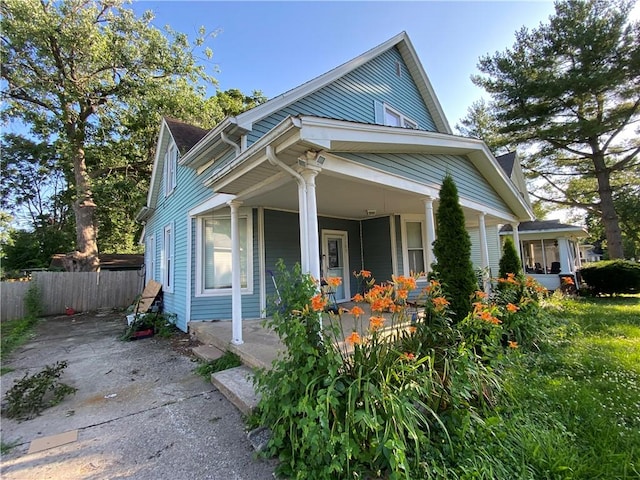 1105 Edgar Ave, Mattoon, IL 61938 - view of front of property featuring covered porch