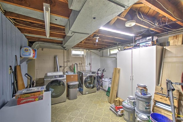 2921 Wasson Way, Decatur, IL 62521 - below grade area with washer and clothes dryer