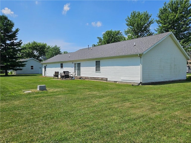 58 S Shores Shrs, Sullivan, IL 61951 - photo 4