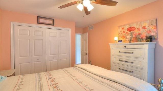 1950 Shore Oak Dr, Decatur, IL 62521 - bedroom featuring a closet and a ceiling fan