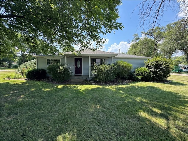 202 Seminary St, Catlin, IL 61817 - view of front of home with a front yard