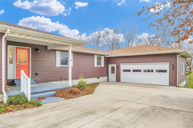 view of front facade with a garage