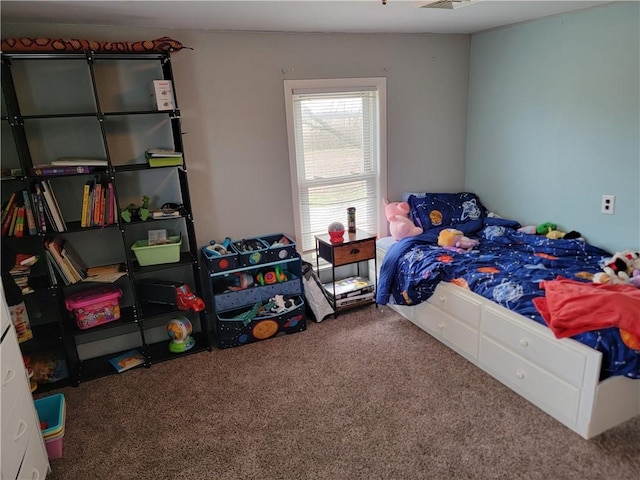 view of carpeted bedroom