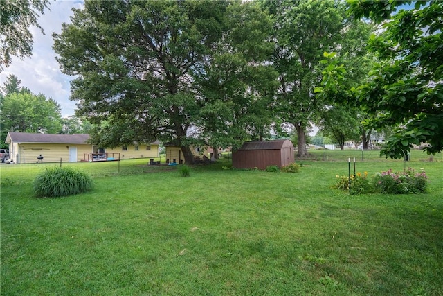 1203 Temple Ave, Effingham, IL 62401 - view of yard featuring a shed