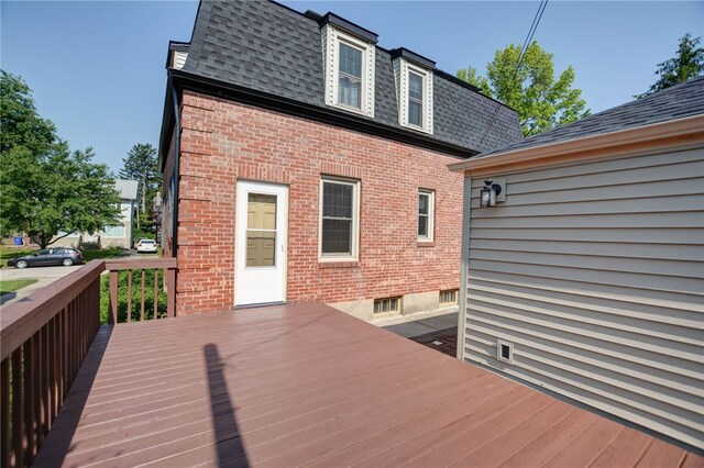 164 S Linden Ave, Decatur, IL 62522 - view of wooden deck