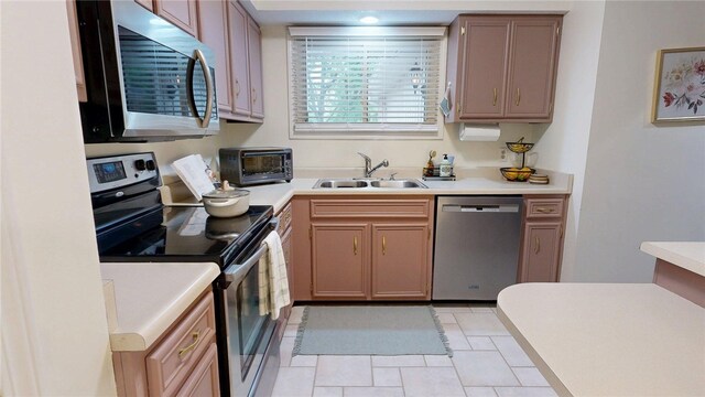 2622 Forrest Green Dr, Decatur, IL 62521 - photo 8