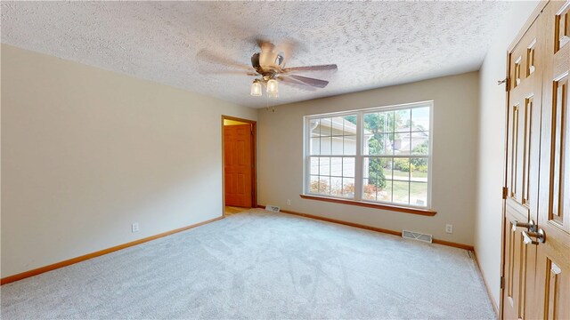 301 Eagle Bluff Dr, Oakwood, IL 61858 - photo 31