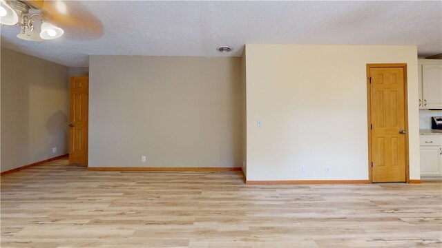 301 Eagle Bluff Dr, Oakwood, IL 61858 - photo 35