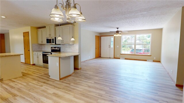 301 Eagle Bluff Dr, Oakwood, IL 61858 - photo 16