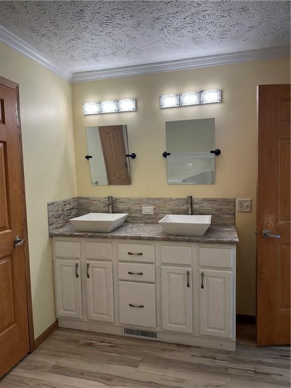301 Eagle Bluff Dr, Oakwood, IL 61858 - photo 30