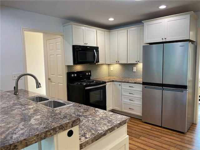 2221 Lakewood Pl, Charleston, IL 61920 - photo 20