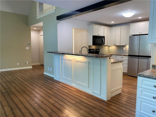2221 Lakewood Pl, Charleston, IL 61920 - photo 18