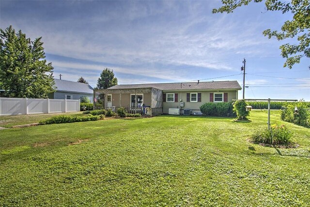 4111 Dye Rd, Illiopolis, IL 62539 - back of property