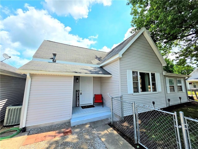 201 Mckinley St, Georgetown, IL 61846 - photo 1