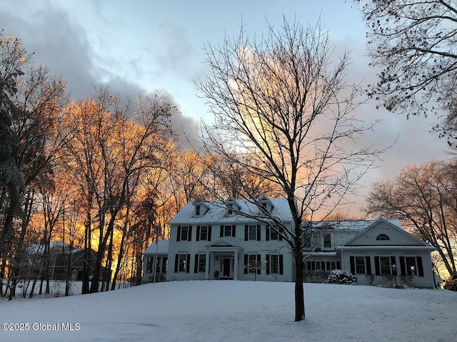 view of front of house