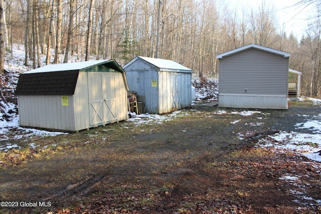 view of outdoor structure