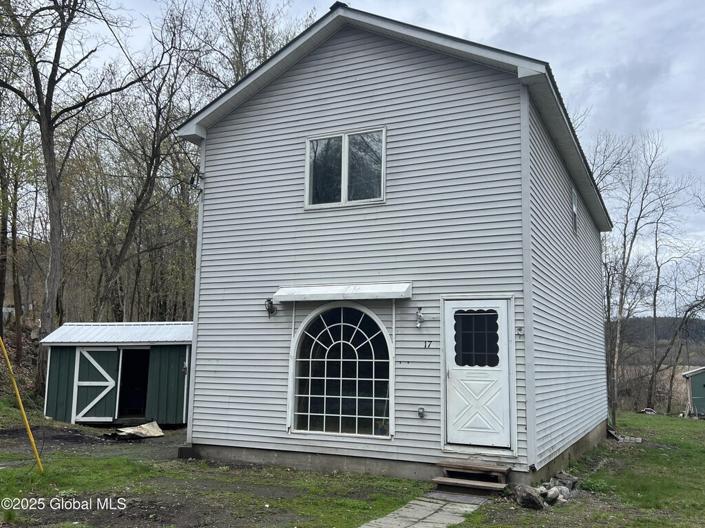 17 Bellamy St, Whitehall, NY 12887 - photo 1