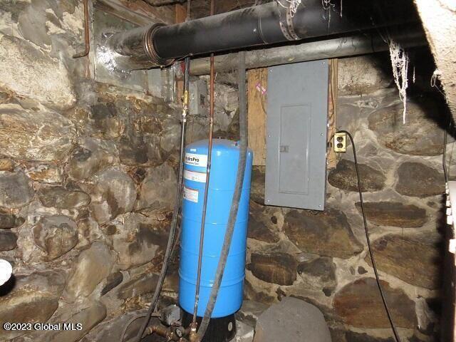 239 Bowlers Hill Rd, Gloversville, NY 12078 - photo 37