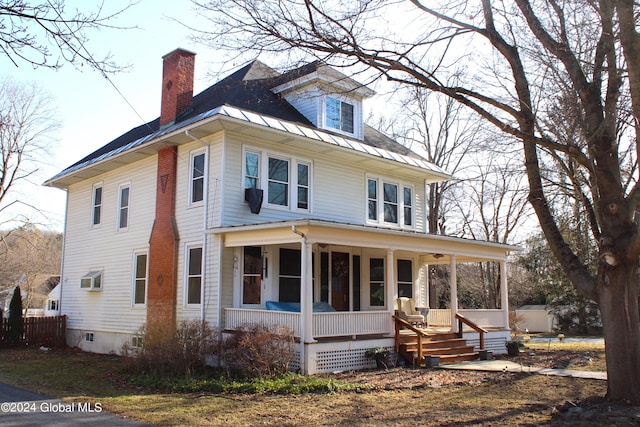 view of front of property featuring covered porch