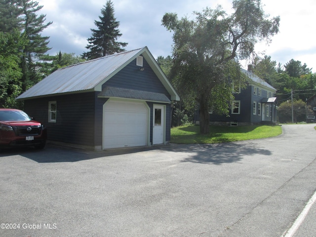 detached garage with driveway