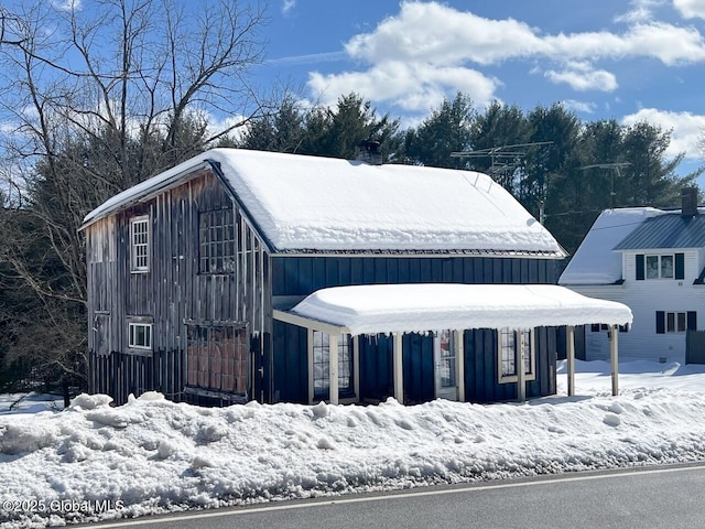 view of front of home with board and batten siding