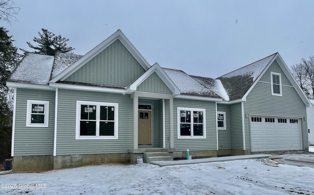 view of front of home featuring a garage