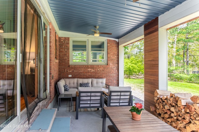 view of patio with ceiling fan and an outdoor hangout area