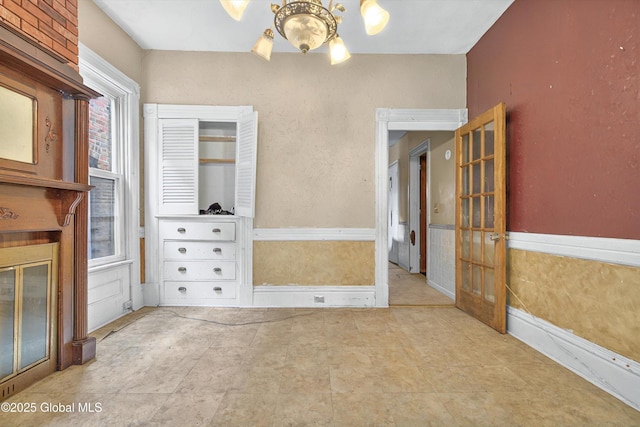 308 3rd St, Troy, NY 12180