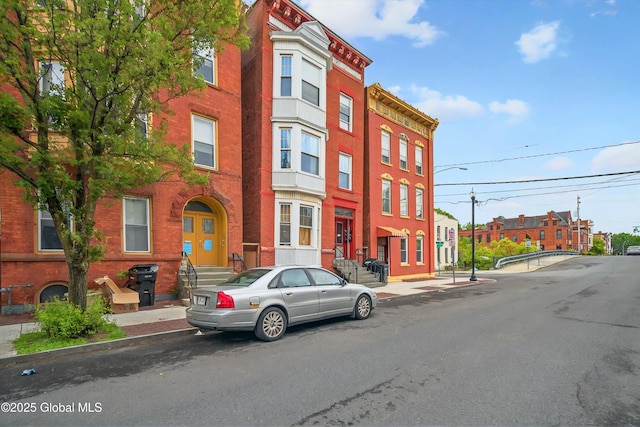 308 3rd St, Troy, NY 12180